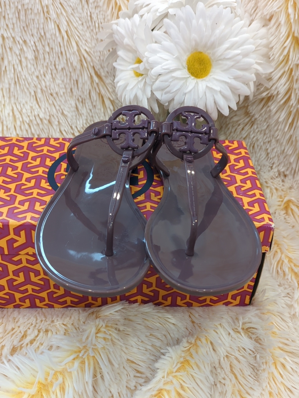 ❣️🩴Tory Burch Women’s Miller Logo Jelly Sandals in Dark Plum🩴❣️